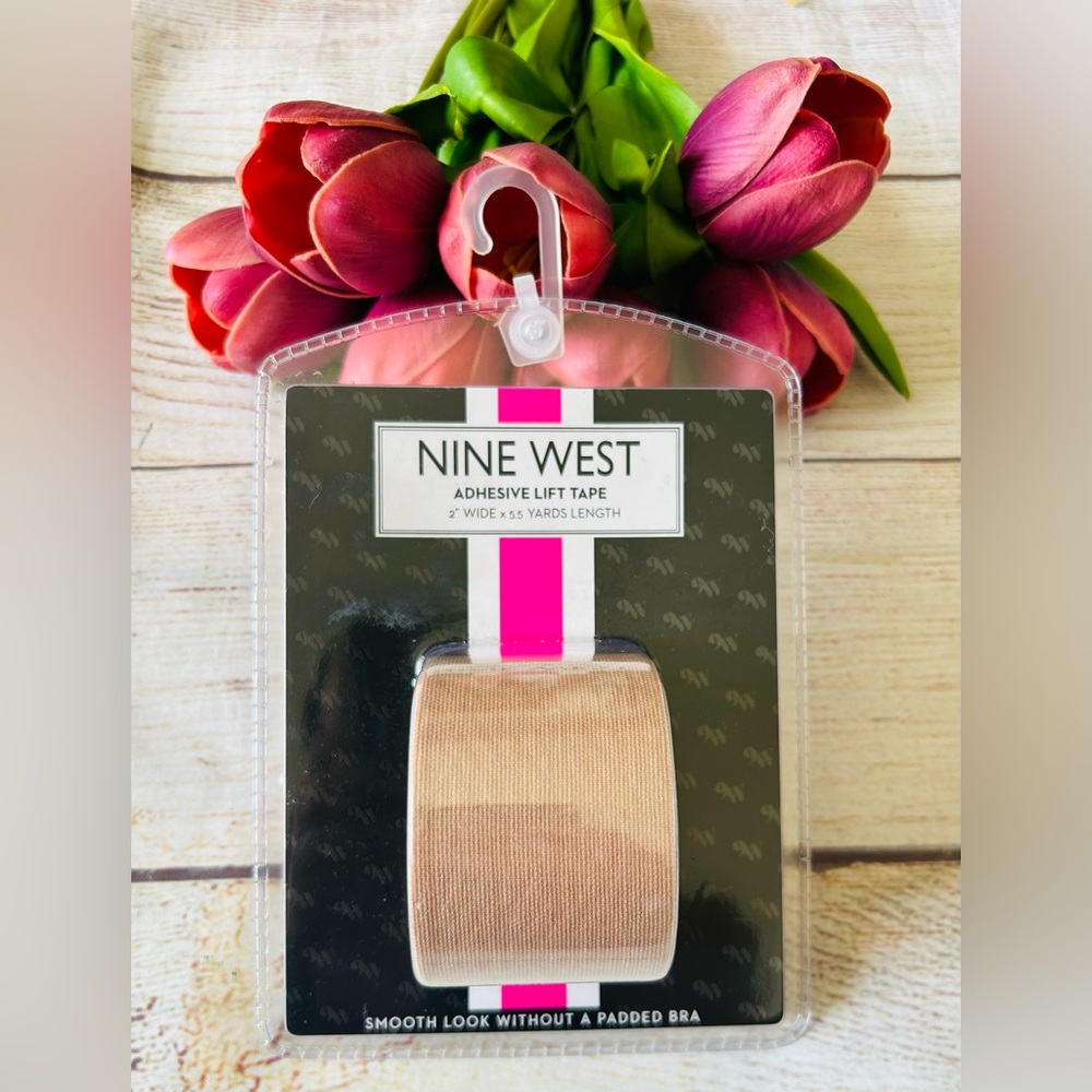 NINE WEST Nude Adhesive Lift Tape NWT
